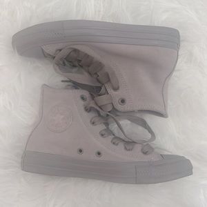 GRAY CONVERSE